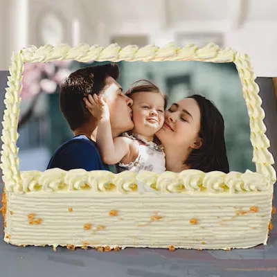 Square shape butterscoch photo cake