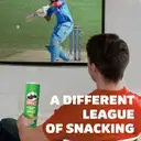 Pringles Sour Cream And Onion Potato Crisps – image 5