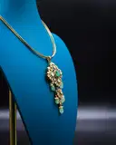 Emerald mossinate polki pendant – image 2
