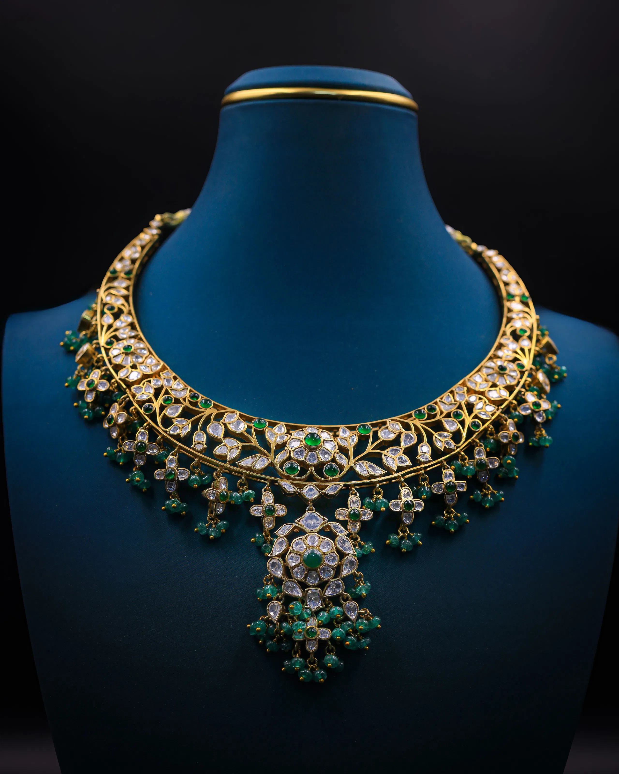 Emerald polki Hasli Necklase set