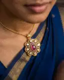 Mossinate Polki pendant – image 3