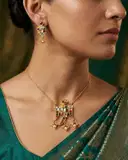 Multicolour Garuda pendant set – image 3
