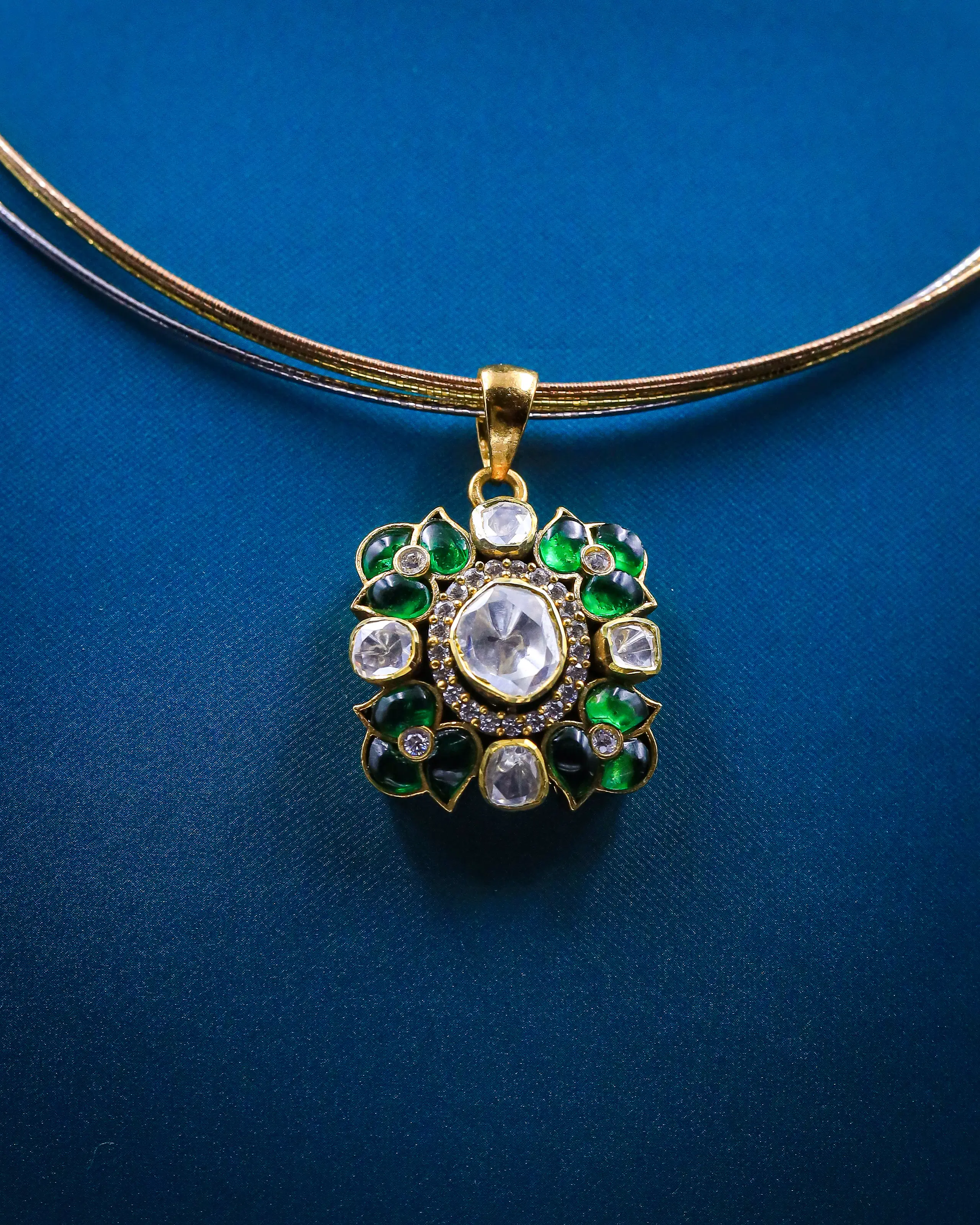 Polki emerald pendant