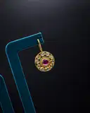 Red Polki mossinate Hangings – image 3