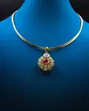 Red stone mossinate polki pendant – image 1