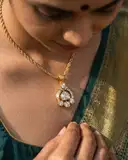 Tri polki drop Pendant – image 3