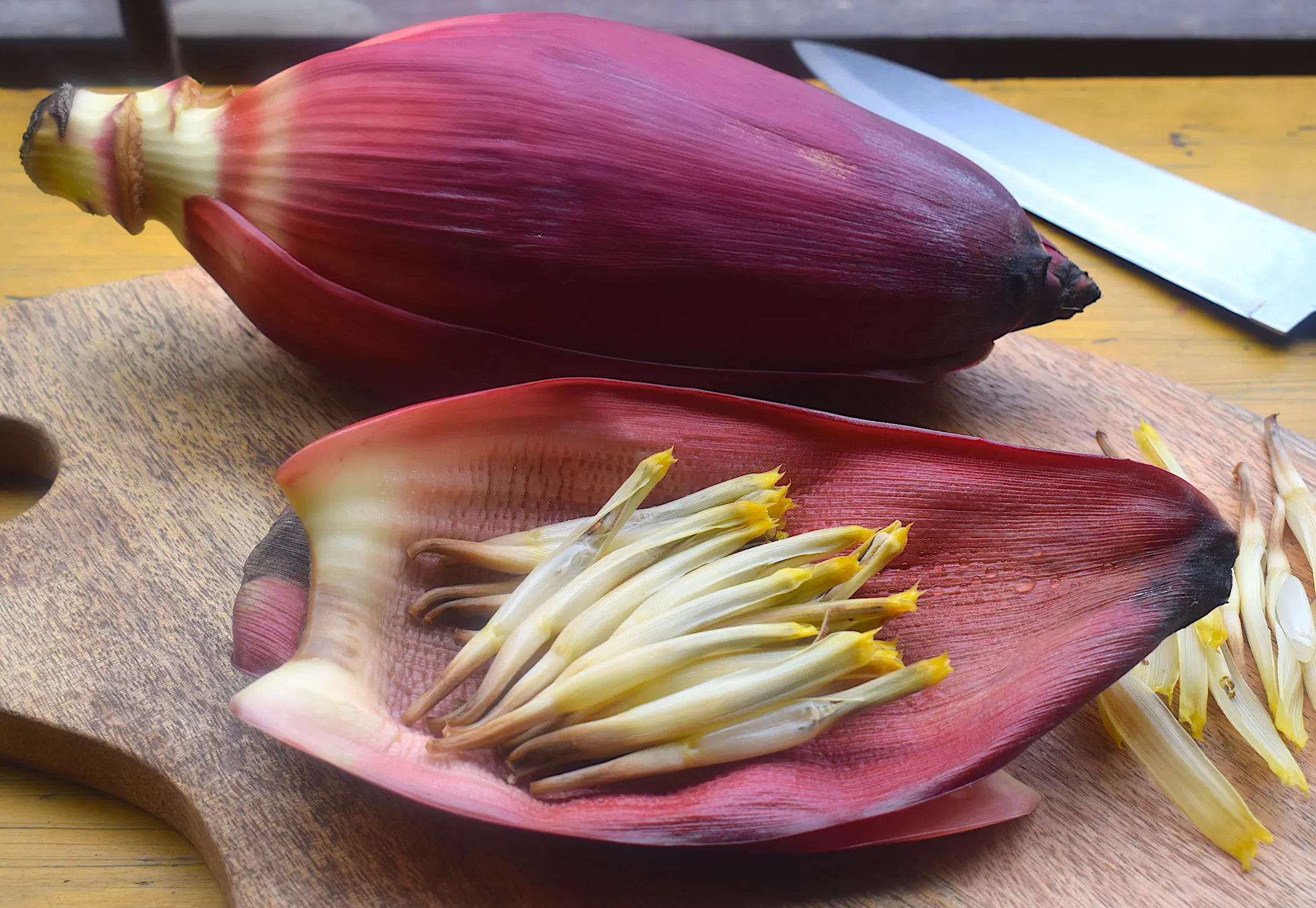 Banana Flower 700-800  GM