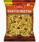 Haldiram's Khatta Meetha Namkeen, 43g – image 1